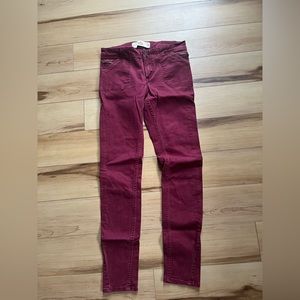 Hollister Super Skinny Pants